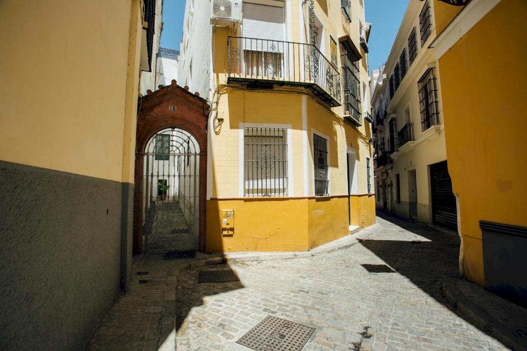 Minty - 1bd Corral Del Rey *
